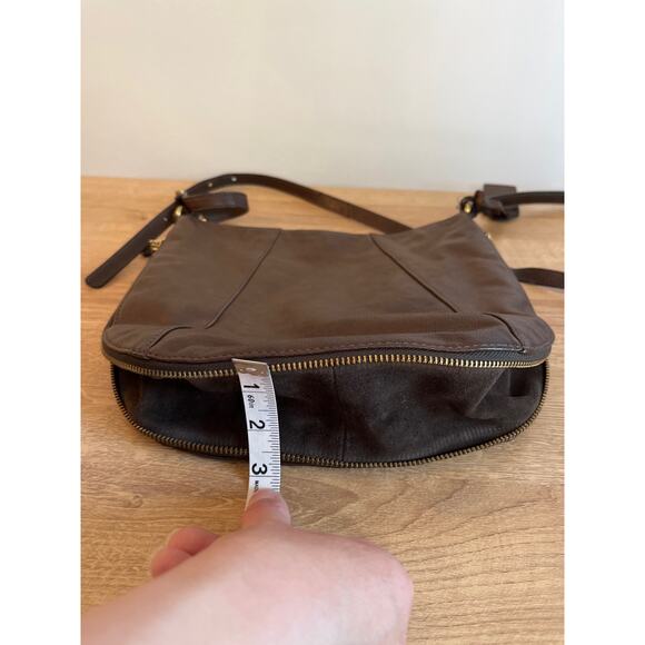 Fossil Leather and Suede Expandable Crossbody Purse Brown Adjustable Strap - Picture 8 of 9